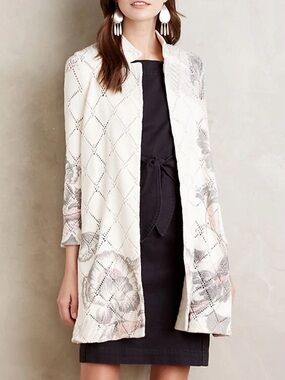 Anthropologie, knitted and knotted diamond link duster jacket, size medium
